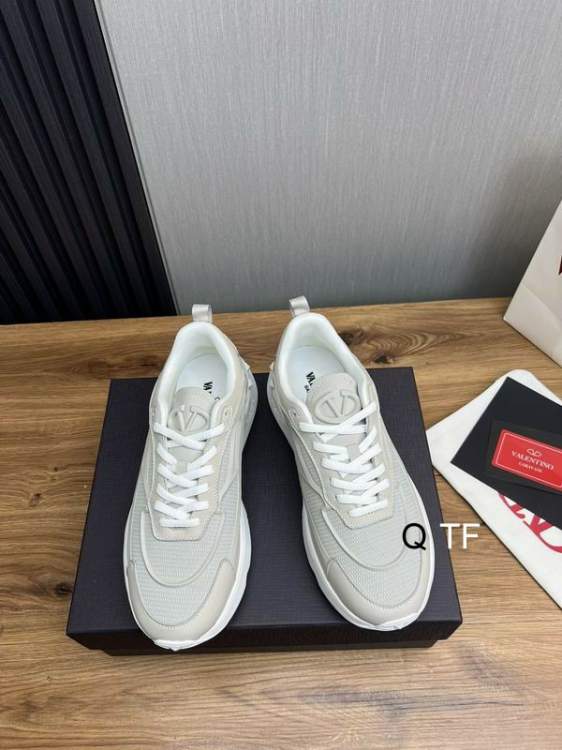 Picture of Valentino Shoes _SKUValentinosz38-45TF020420092